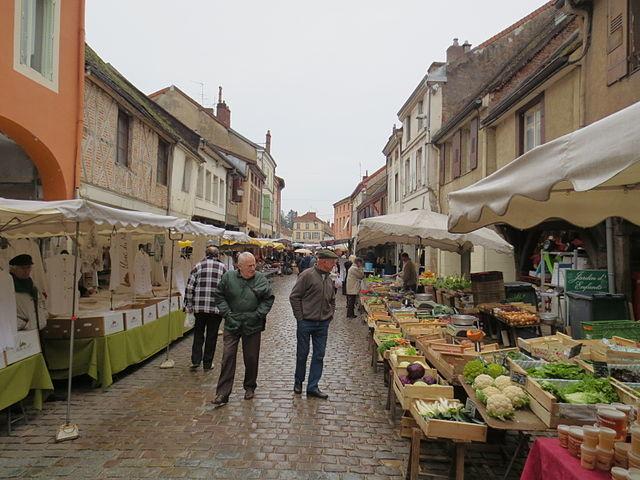 Louhans - Immobilier - CENTURY 21 Cœur de Bresse - marché de Louhans