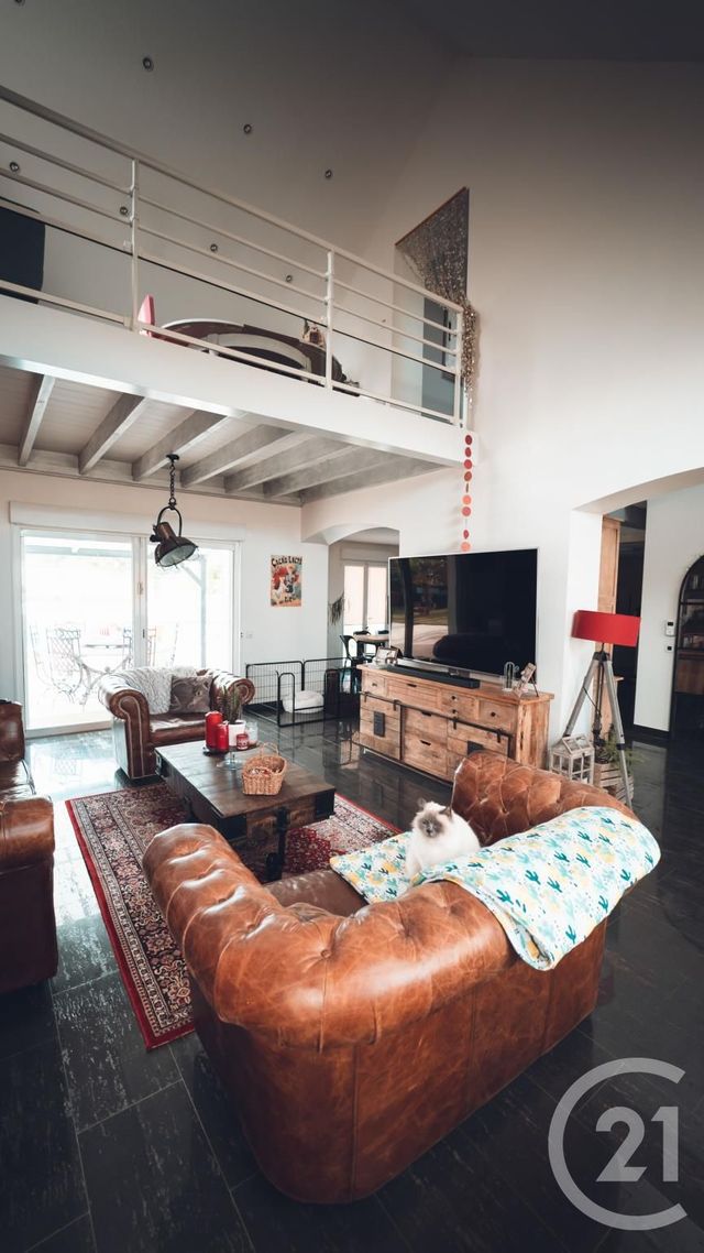 maison à vendre - 7 pièces - 165.0 m2 - LOUHANS - 71 - BOURGOGNE - Century 21 Agence Coeur De Bresse maison à vendre - 7 pièces - 165.0 m2 - LOUHANS - 71 - BOURGOGNE - Century 21 Agence Coeur De Bresse