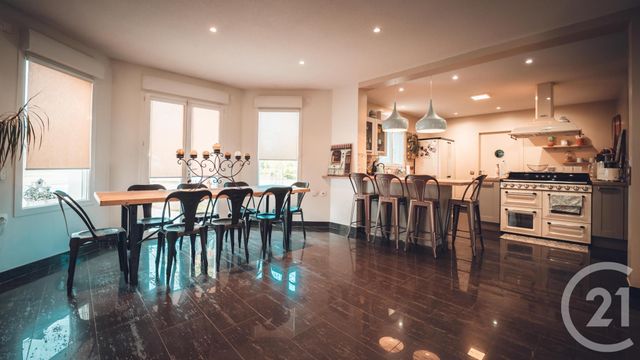 maison à vendre - 7 pièces - 165.0 m2 - LOUHANS - 71 - BOURGOGNE - Century 21 Agence Coeur De Bresse maison à vendre - 7 pièces - 165.0 m2 - LOUHANS - 71 - BOURGOGNE - Century 21 Agence Coeur De Bresse