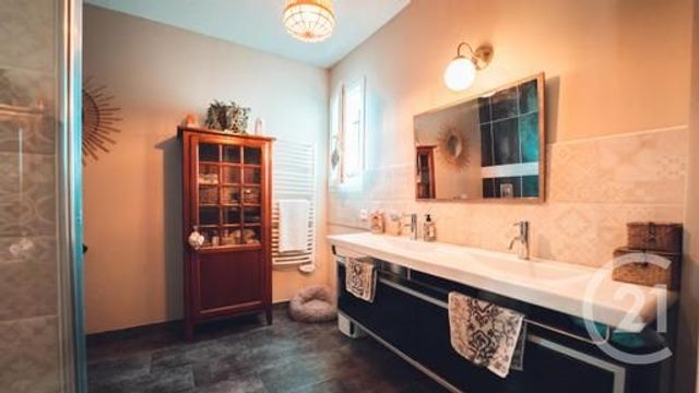maison à vendre - 7 pièces - 165.0 m2 - LOUHANS - 71 - BOURGOGNE - Century 21 Agence Coeur De Bresse maison à vendre - 7 pièces - 165.0 m2 - LOUHANS - 71 - BOURGOGNE - Century 21 Agence Coeur De Bresse