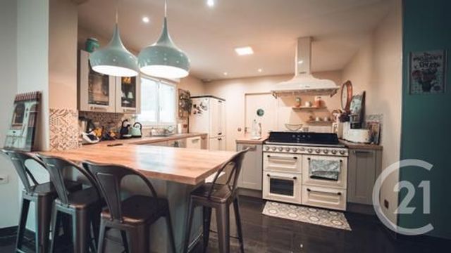 maison à vendre - 7 pièces - 165.0 m2 - LOUHANS - 71 - BOURGOGNE - Century 21 Agence Coeur De Bresse maison à vendre - 7 pièces - 165.0 m2 - LOUHANS - 71 - BOURGOGNE - Century 21 Agence Coeur De Bresse