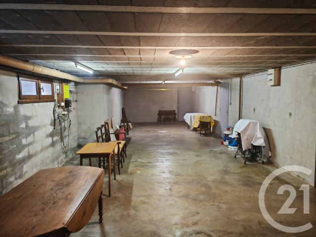 maison à vendre - 7 pièces - 234.36 m2 - LOUHANS CHATEAURENAUD - 71 - BOURGOGNE - Century 21 Agence Coeur De Bresse