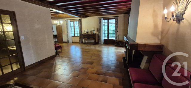 maison à vendre - 7 pièces - 234.36 m2 - LOUHANS CHATEAURENAUD - 71 - BOURGOGNE - Century 21 Agence Coeur De Bresse