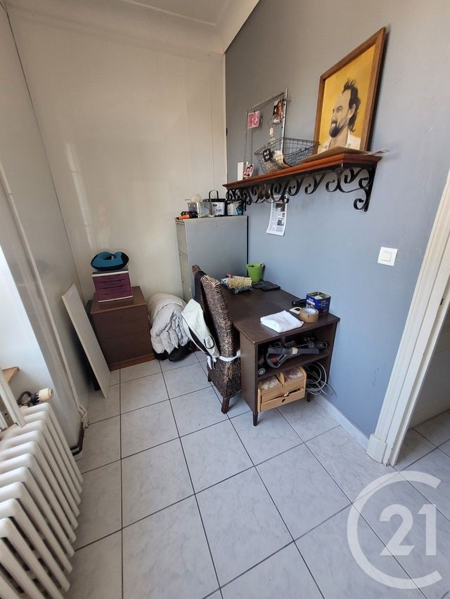 maison à vendre - 7 pièces - 131.0 m2 - LOUHANS CHATEAURENAUD - 71 - BOURGOGNE - Century 21 Agence Coeur De Bresse