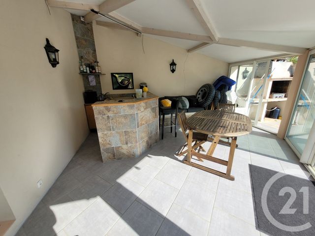 maison à vendre - 7 pièces - 131.0 m2 - LOUHANS CHATEAURENAUD - 71 - BOURGOGNE - Century 21 Agence Coeur De Bresse
