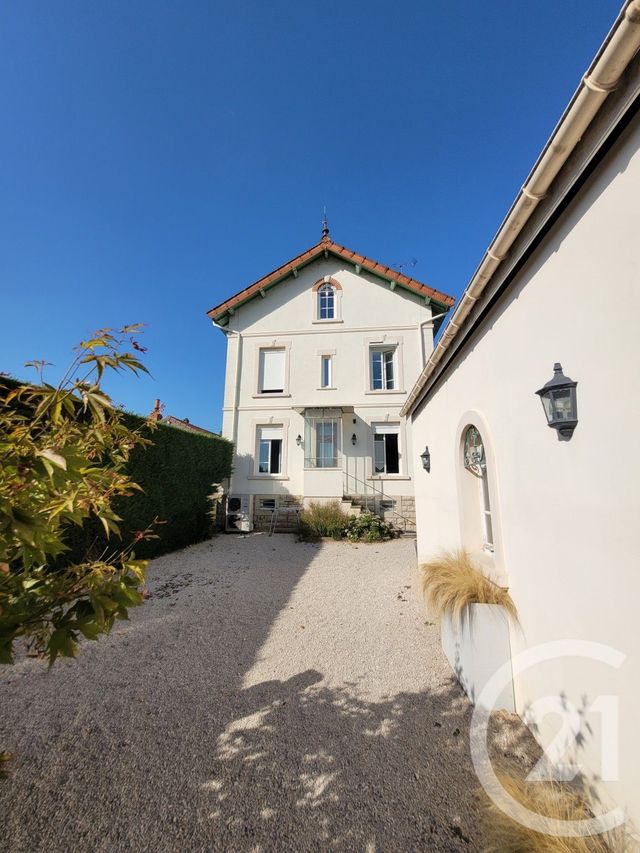 maison à vendre - 7 pièces - 131.0 m2 - LOUHANS CHATEAURENAUD - 71 - BOURGOGNE - Century 21 Agence Coeur De Bresse