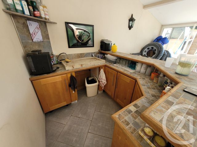 maison à vendre - 7 pièces - 131.0 m2 - LOUHANS CHATEAURENAUD - 71 - BOURGOGNE - Century 21 Agence Coeur De Bresse