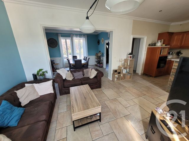 maison à vendre - 7 pièces - 131.0 m2 - LOUHANS CHATEAURENAUD - 71 - BOURGOGNE - Century 21 Agence Coeur De Bresse