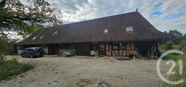 maison à vendre - 10 pièces - 242.0 m2 - MONTAGNY PRES LOUHANS - 71 - BOURGOGNE - Century 21 Agence Coeur De Bresse
