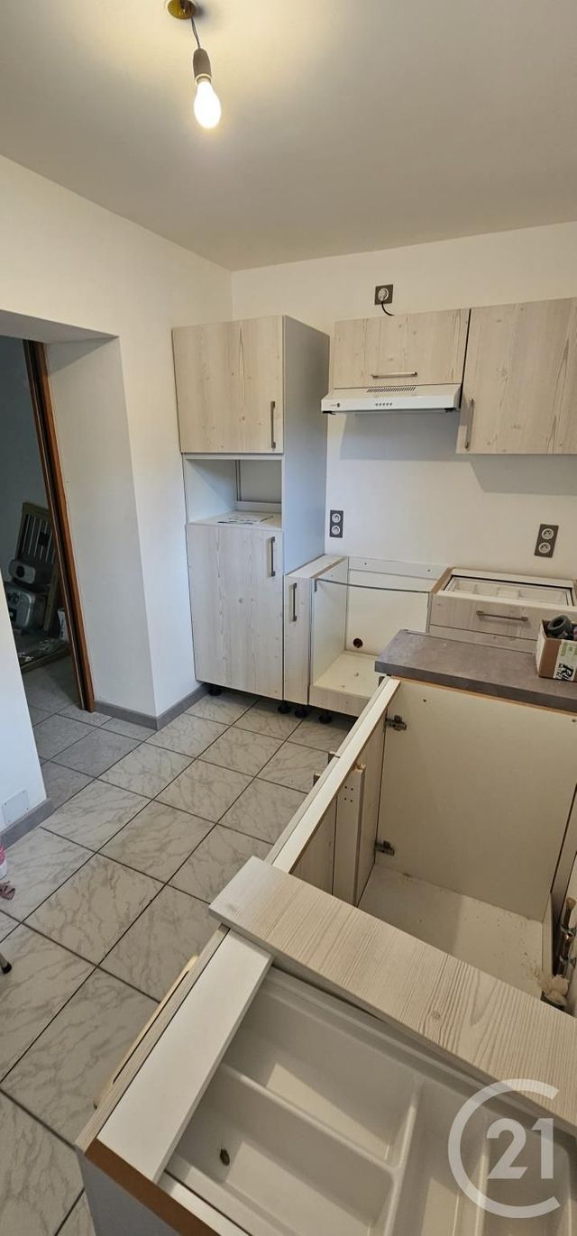 maison à vendre - 10 pièces - 242.0 m2 - MONTAGNY PRES LOUHANS - 71 - BOURGOGNE - Century 21 Agence Coeur De Bresse