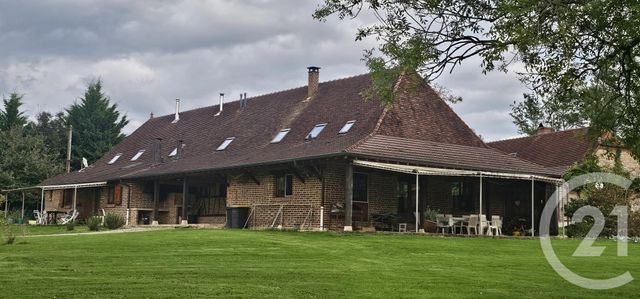 maison à vendre - 10 pièces - 242.0 m2 - MONTAGNY PRES LOUHANS - 71 - BOURGOGNE - Century 21 Agence Coeur De Bresse