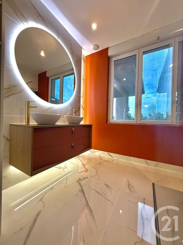 Appartement F3 à vendre - 4 pièces - 102.75 m2 - LOUHANS - 71 - BOURGOGNE - Century 21 Agence Coeur De Bresse