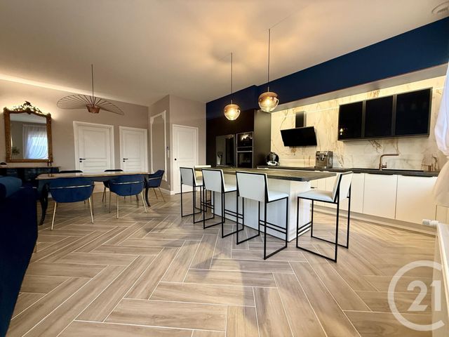 Appartement F3 à vendre - 4 pièces - 102.75 m2 - LOUHANS - 71 - BOURGOGNE - Century 21 Agence Coeur De Bresse