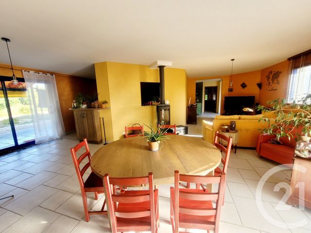 maison à vendre - 7 pièces - 213.0 m2 - LOUHANS CHATEAURENAUD - 71 - BOURGOGNE - Century 21 Agence Coeur De Bresse