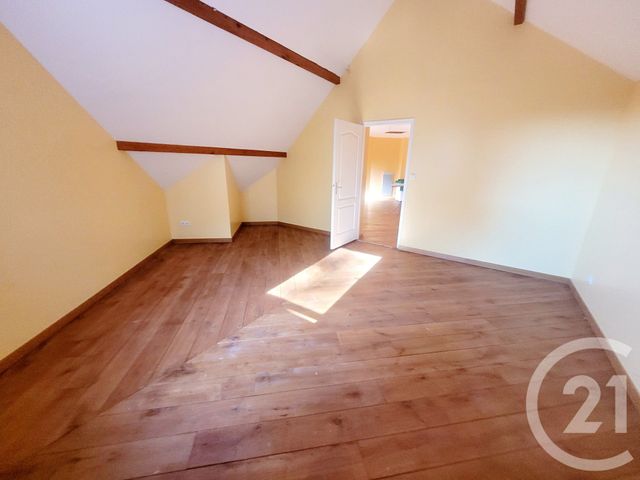 maison à vendre - 7 pièces - 213.0 m2 - LOUHANS CHATEAURENAUD - 71 - BOURGOGNE - Century 21 Agence Coeur De Bresse