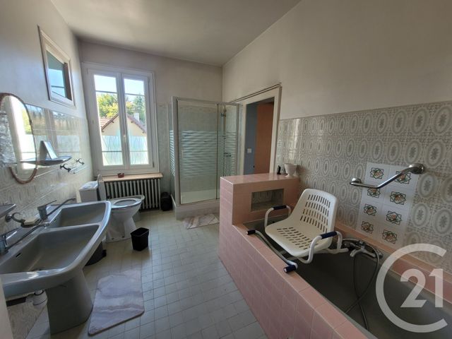 maison à vendre - 7 pièces - 208.0 m2 - LOUHANS - 71 - BOURGOGNE - Century 21 Agence Coeur De Bresse