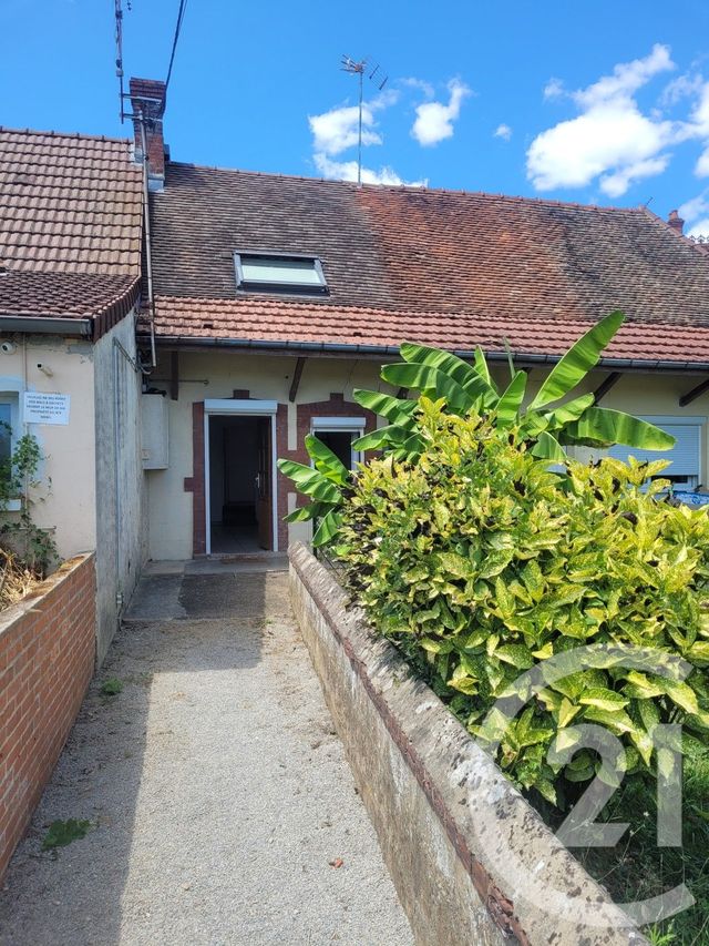 maison à vendre - 2 pièces - 38.0 m2 - LOUHANS - 71 - BOURGOGNE - Century 21 Agence Coeur De Bresse
