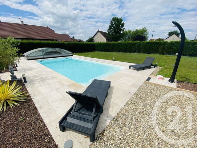 maison à vendre - 4 pièces - 118.67 m2 - ST GERMAIN DU BOIS - 71 - BOURGOGNE - Century 21 Agence Coeur De Bresse
