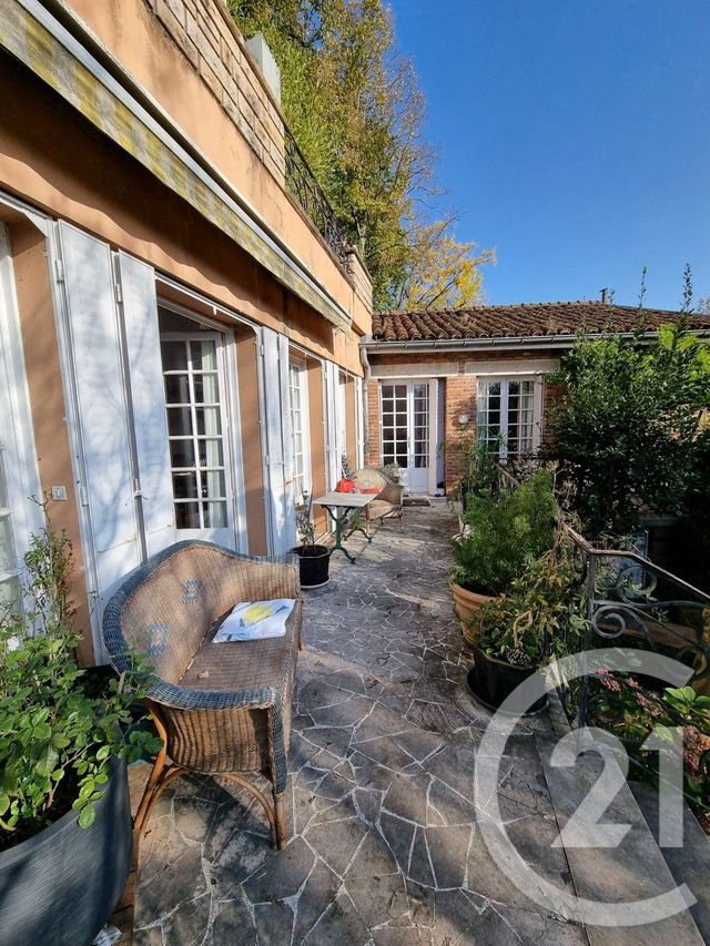 Appartement T4 à vendre - 5 pièces - 145.48 m2 - LOUHANS - 71 - BOURGOGNE - Century 21 Agence Coeur De Bresse