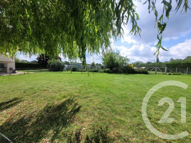maison à vendre - 7 pièces - 102.2 m2 - ST VINCENT EN BRESSE - 71 - BOURGOGNE - Century 21 Agence Coeur De Bresse
