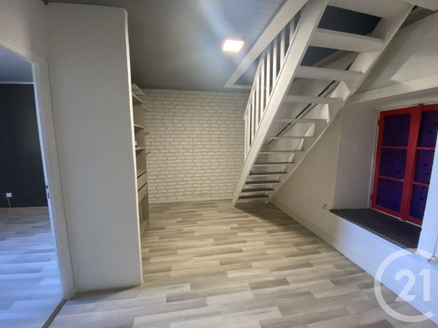 maison à vendre - 6 pièces - 132.99 m2 - DOMMARTIN LES CUISEAUX - 71 - BOURGOGNE - Century 21 Agence Coeur De Bresse