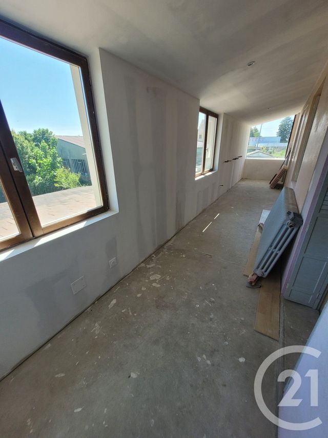 maison à vendre - 6 pièces - 135.6 m2 - LOUHANS - 71 - BOURGOGNE - Century 21 Agence Coeur De Bresse