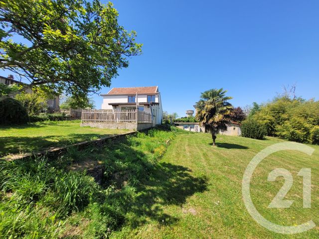 maison à vendre - 6 pièces - 135.6 m2 - LOUHANS - 71 - BOURGOGNE - Century 21 Agence Coeur De Bresse