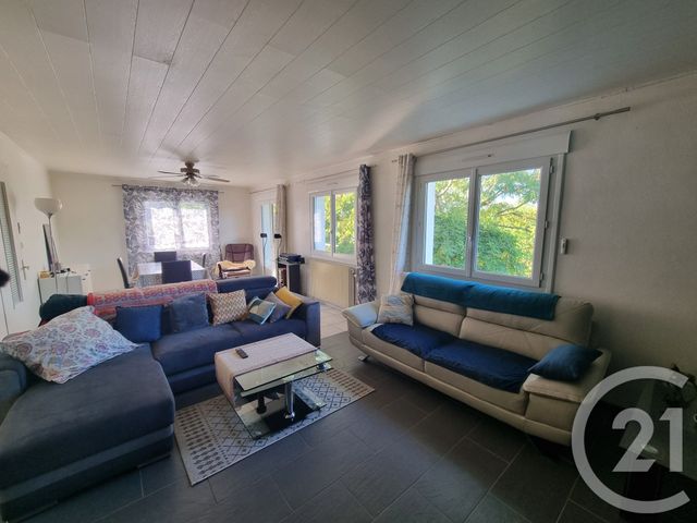 maison à vendre - 4 pièces - 84.56 m2 - LOUHANS CHATEAURENAUD - 71 - BOURGOGNE - Century 21 Agence Coeur De Bresse
